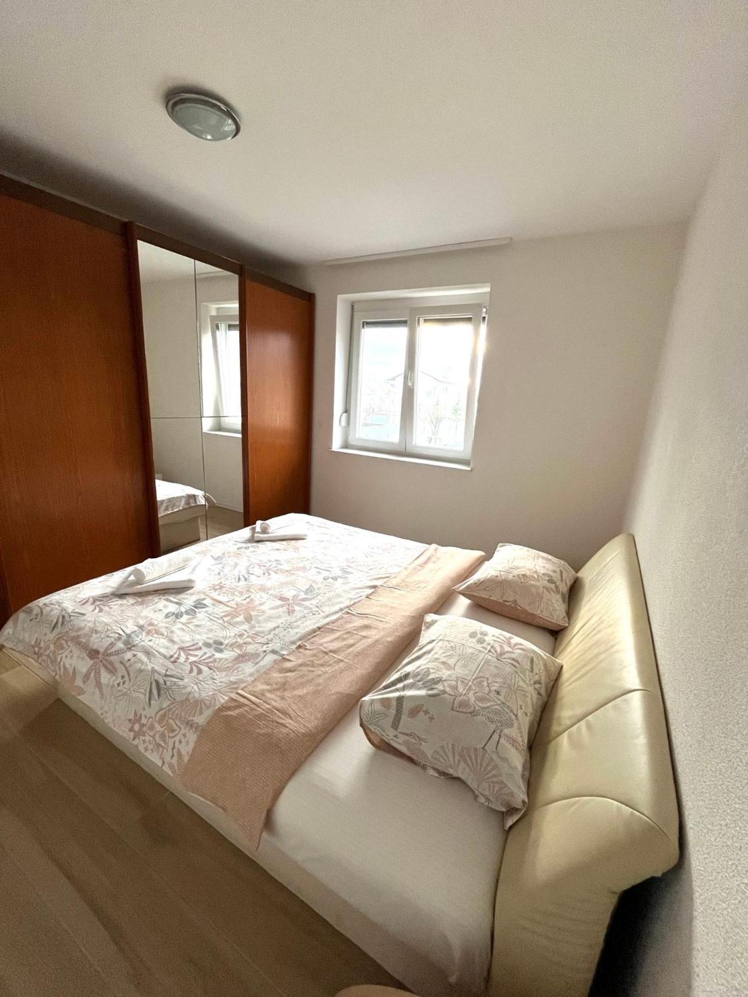 Apartman Emona *